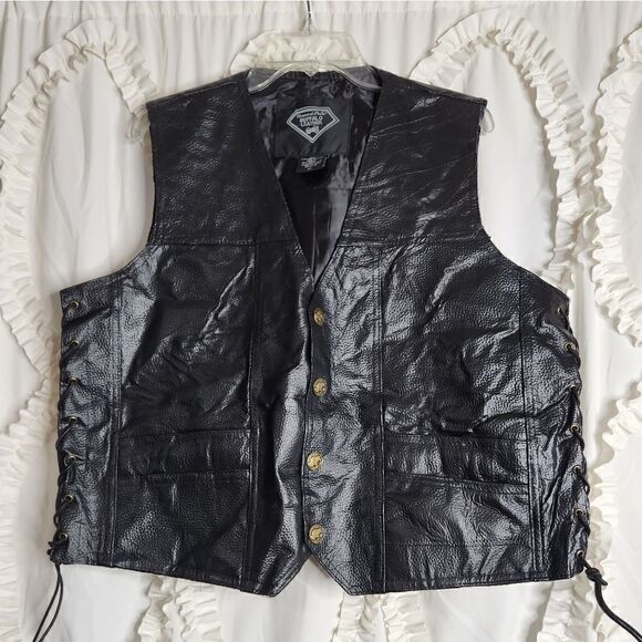 Diamond Plate Buffalo Leather Live to Ride Vest XL - Picture 1 of 5